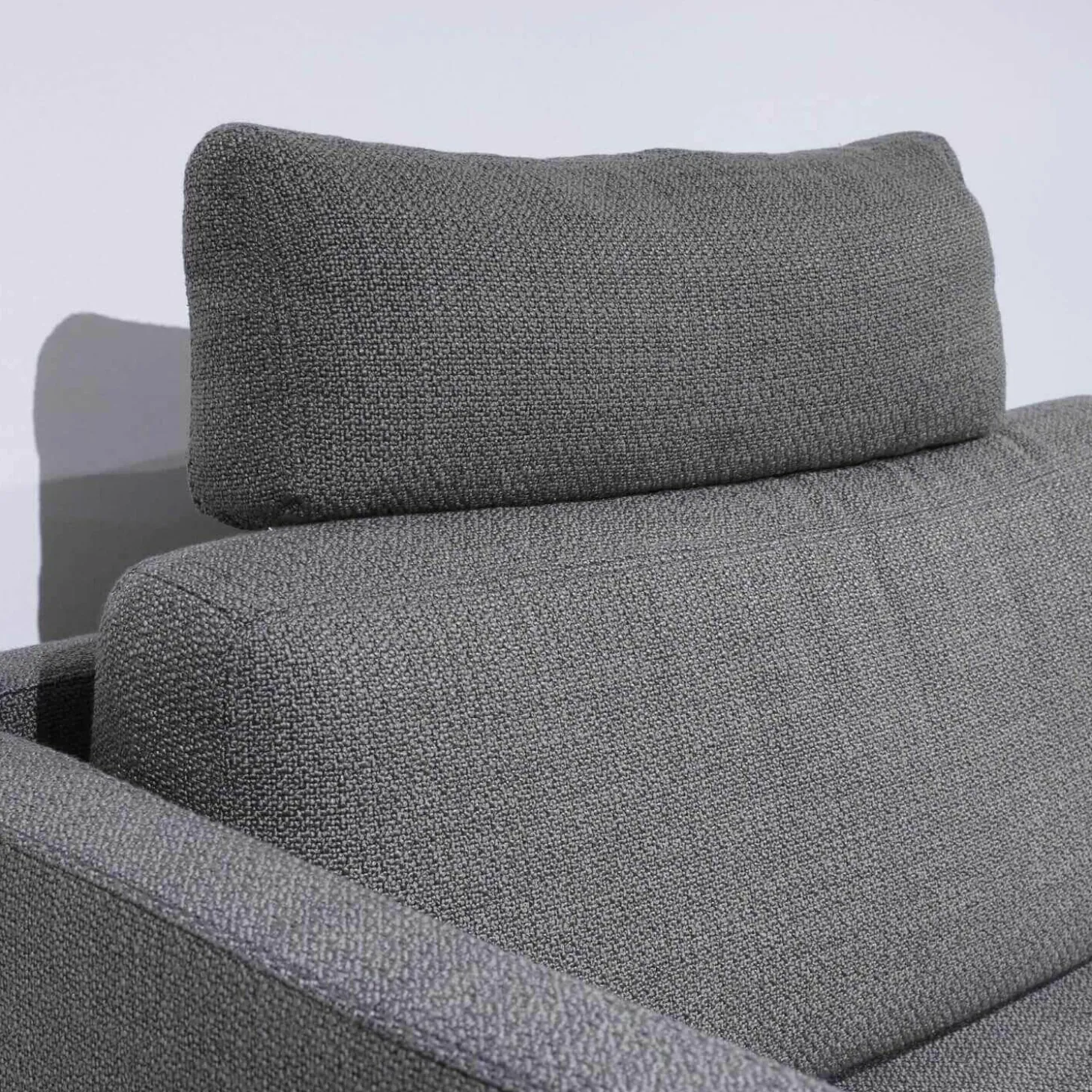 Ecksofa PL Numa Stoff 10 Grau Mit Tisch Und Kissen