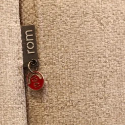 Ecksofa Radioso 290BB290 Stoff Wembley Angora Beige Füße Stahl Black 01 Schwarz Lackiert Mit Nackenstütze