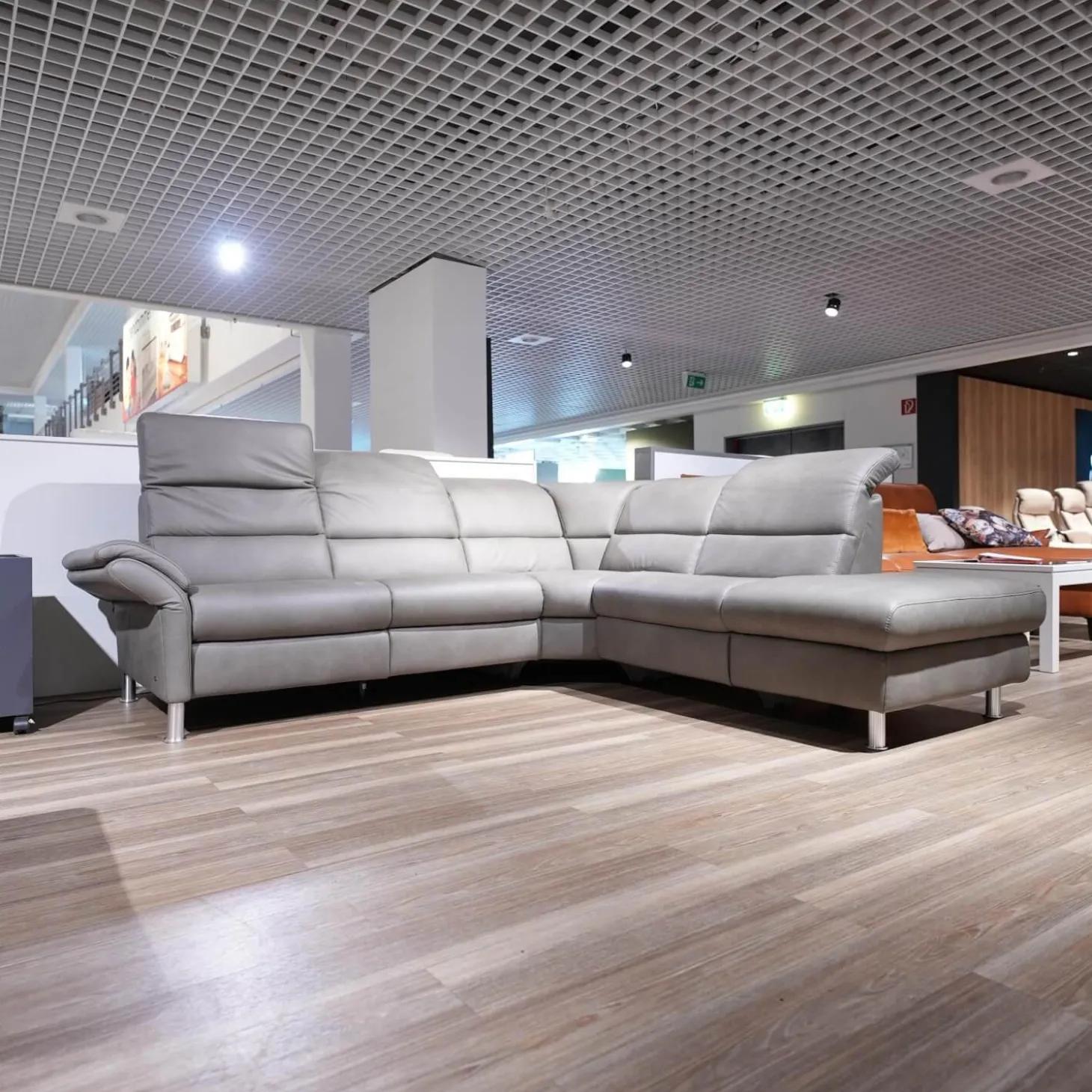 Ecksofa Relaxa 5 5 Leder Evita Smoke Grau Fuß Alusäulen Inklusive Drehsessel Komfort 3.0