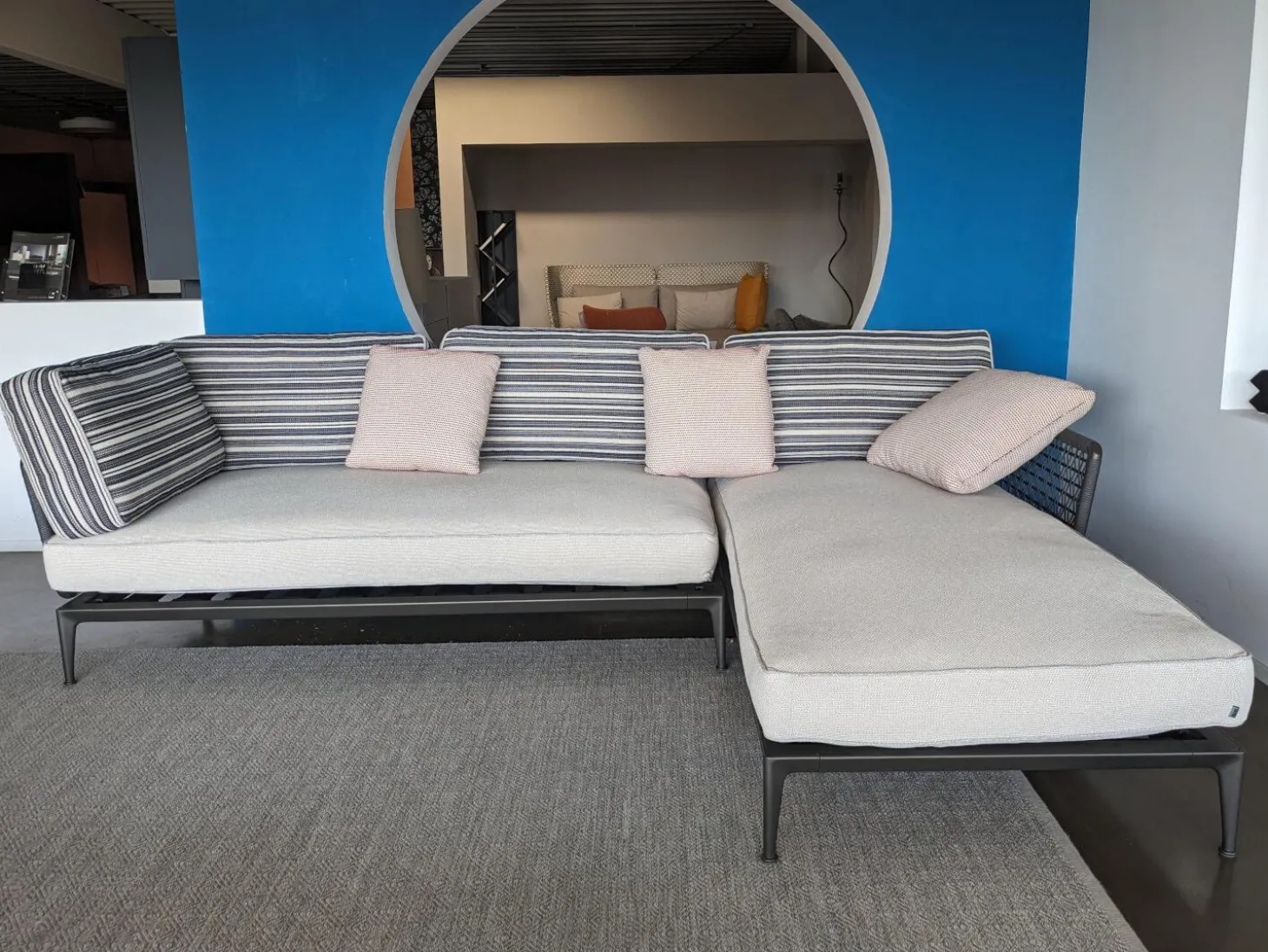 Ecksofa Ribes Outdoor Stoff Elisir Nature mit 7 Kissen