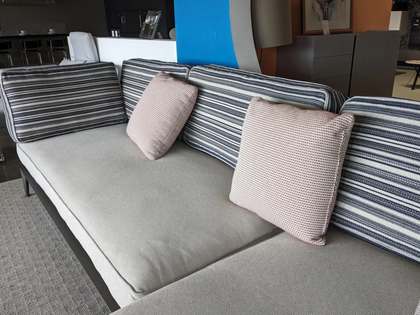 Ecksofa Ribes Outdoor Stoff Elisir Nature mit 7 Kissen