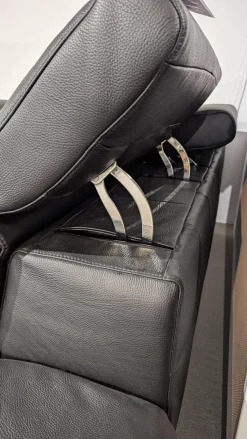 Ecksofa Sacramento Dickleder Torero Nero Schwarz Gestell Metall Füße Metall Chrom