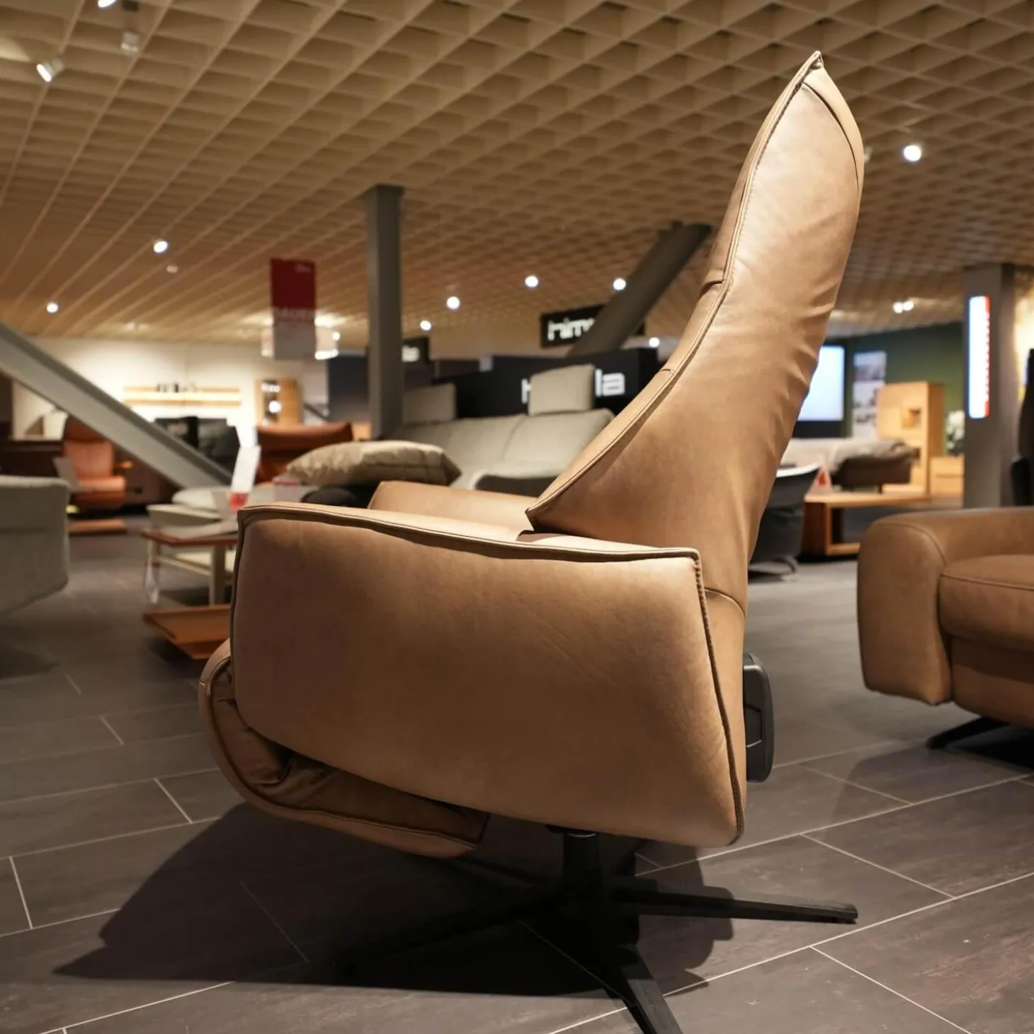 Ecksofa Spektra 1180 Leder 24 Wüste Braun Metallkufe Metall Anthrazit Mit Verstellung Und Sessel