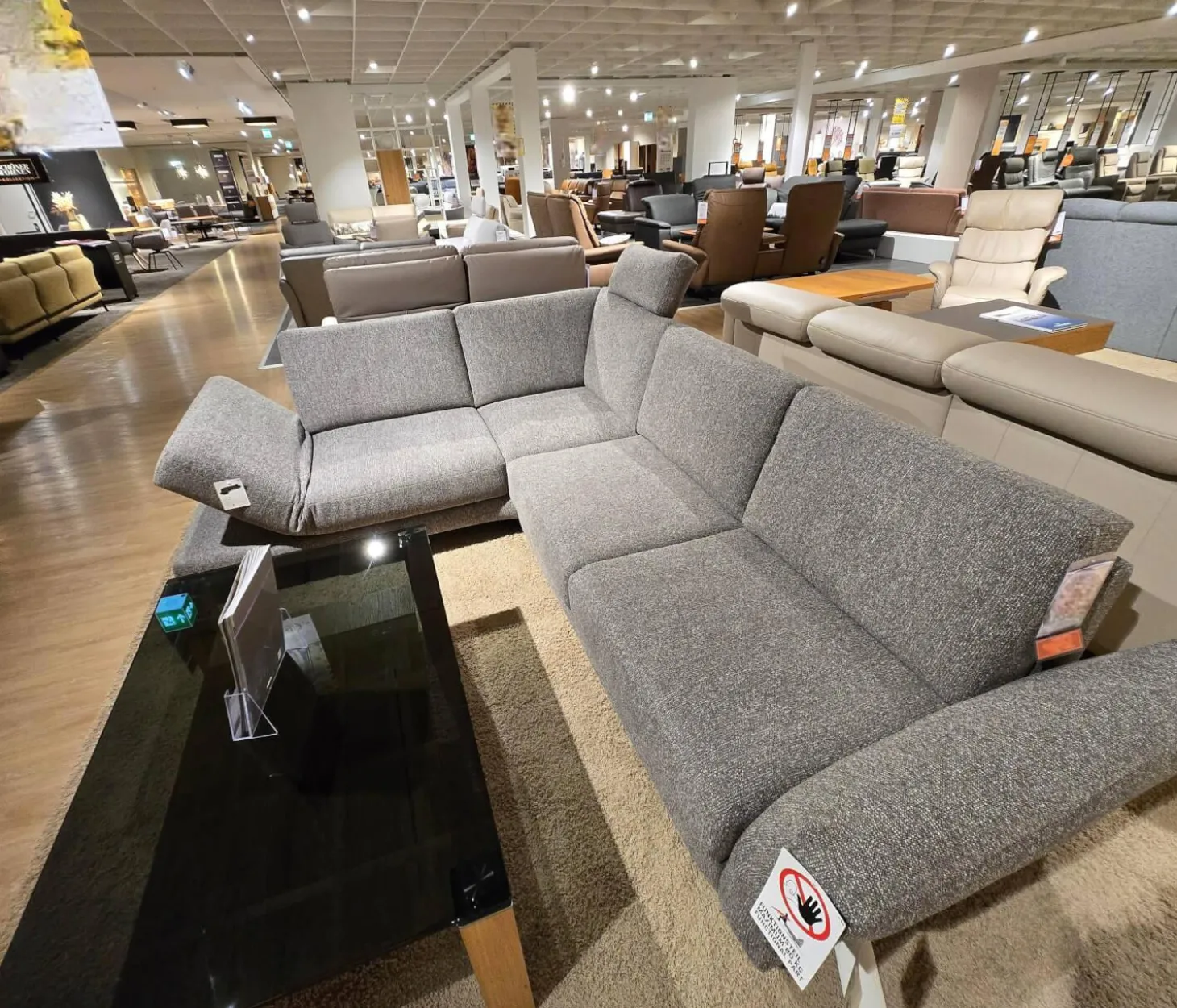 Ecksofa Upgrade Stoff 10 Calypso 27 Grau Schwertkufe Aluminium Bronziert Mit Schwenkbarer Armlehne