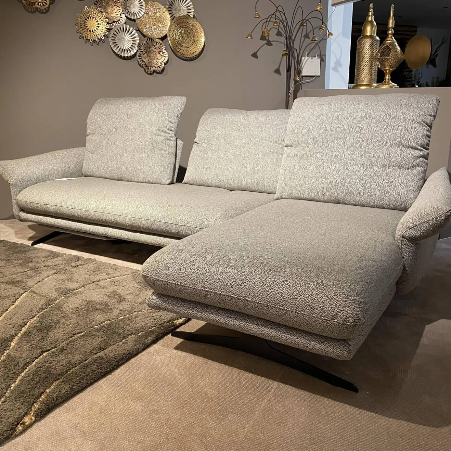 Ecksofa Willoow 26702 Stoff 70 Q2 Silver Grey 01022 Füße Schwarz