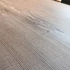 Einstammtisch Naturkante Eiche Schwarz Geflammt Struktur Weiß Ausgebürstet