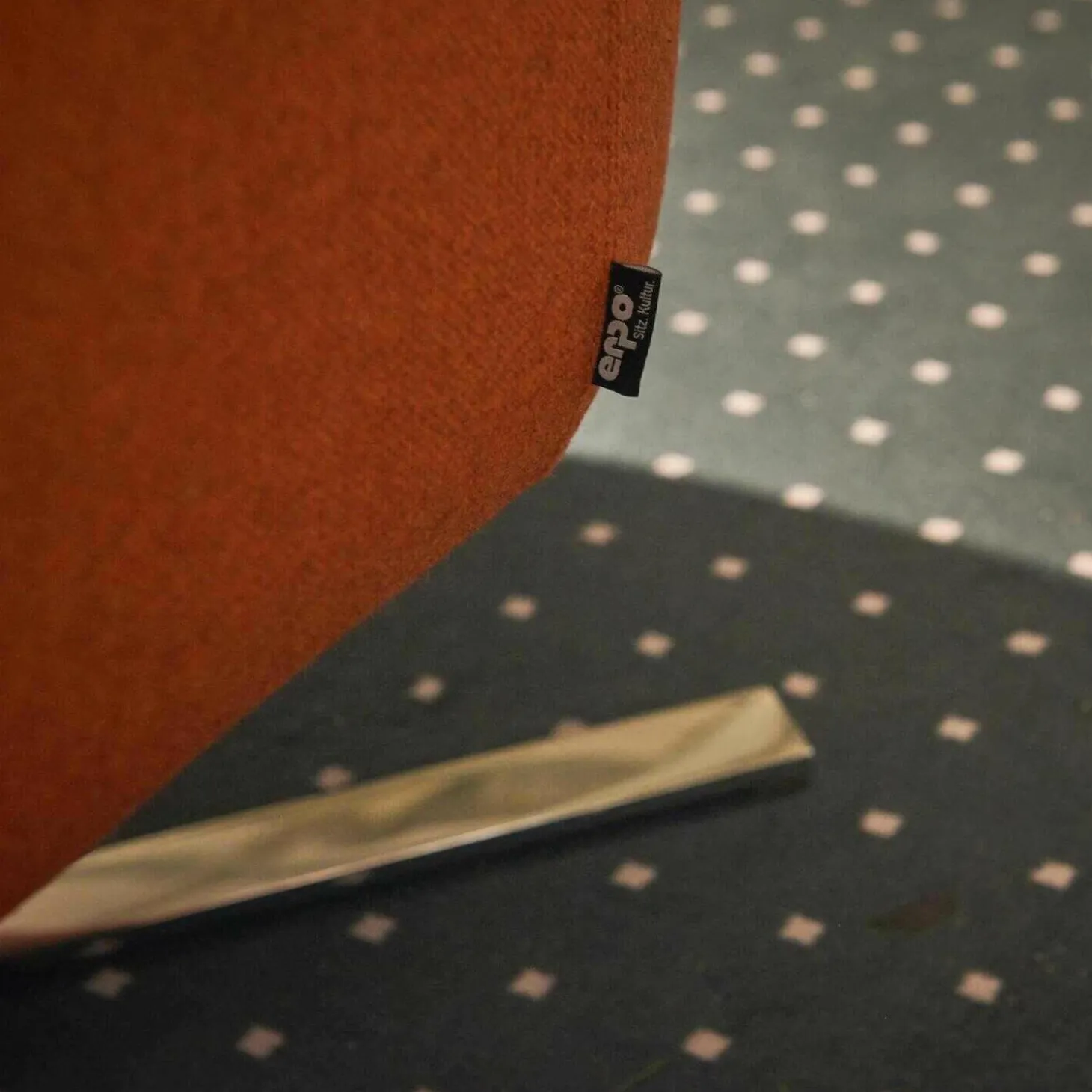 Einzelsessel CL 113.15 Stoff Ploegwool 14 Mit Kreuzfuß