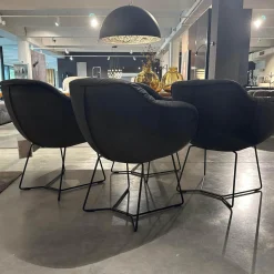 4er Set Armlehnenstuhl Sevano Leder Miura 51 Anthrazit Gestell Metall Schwarz Pulverbeschichtet