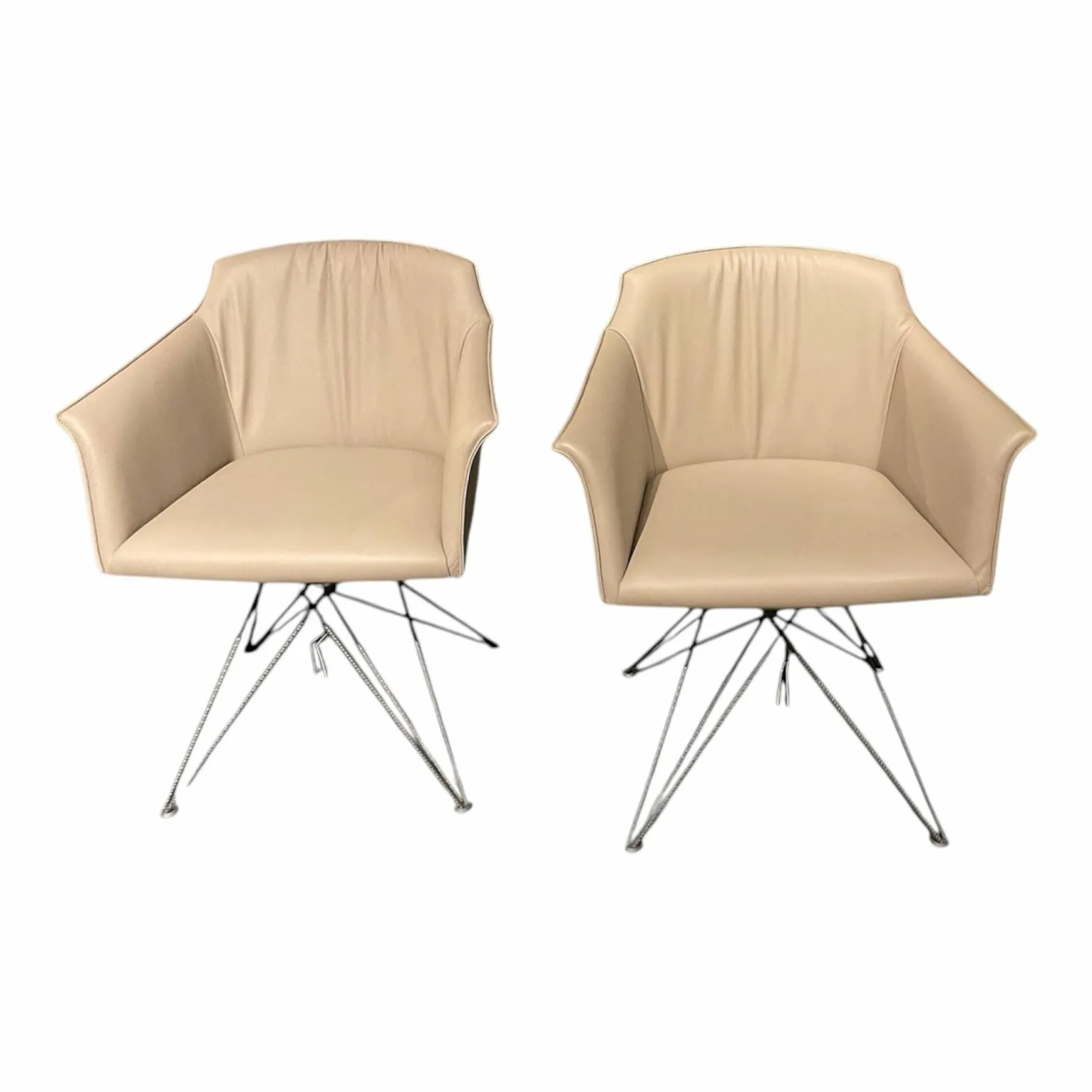 2er Set Armlehnstuhl Flaminia Softleder 951 Castoro Beige Gestell Stahl Graphit