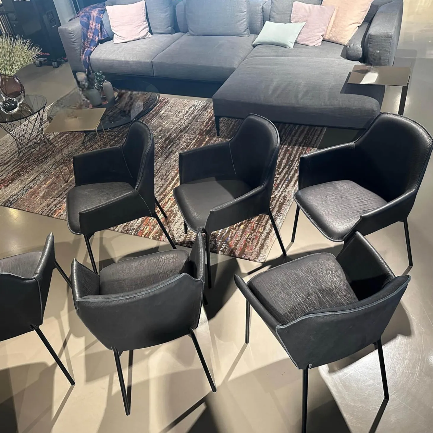 6er Set Armlehnstuhl High Grace Leder Magnum Ebony 96001 Schwarz Gestell Stahl Schwarz