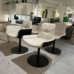 4er Set Armlehnstuhl Leya Innen Stoff Maple 212 Beige Außen Leder Orient 20001 Ebony Schwarz Gestell Metall Schwarz Pulverbeschichtet