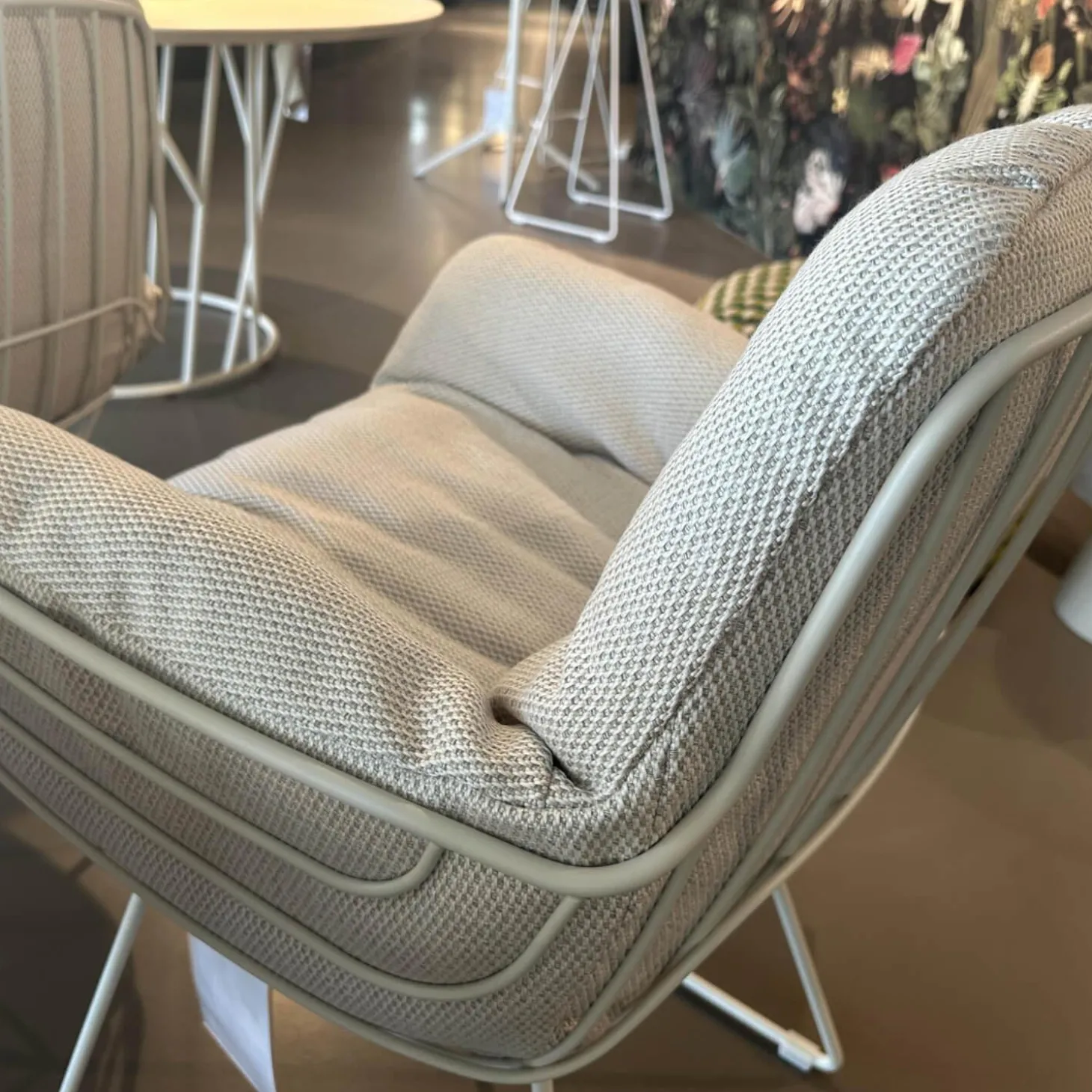 4er Set Armlehnstuhl Leyasol High Und Low Stoff Lopi Marble R018 Weiß Beige Drahtgestell Grau Weiß