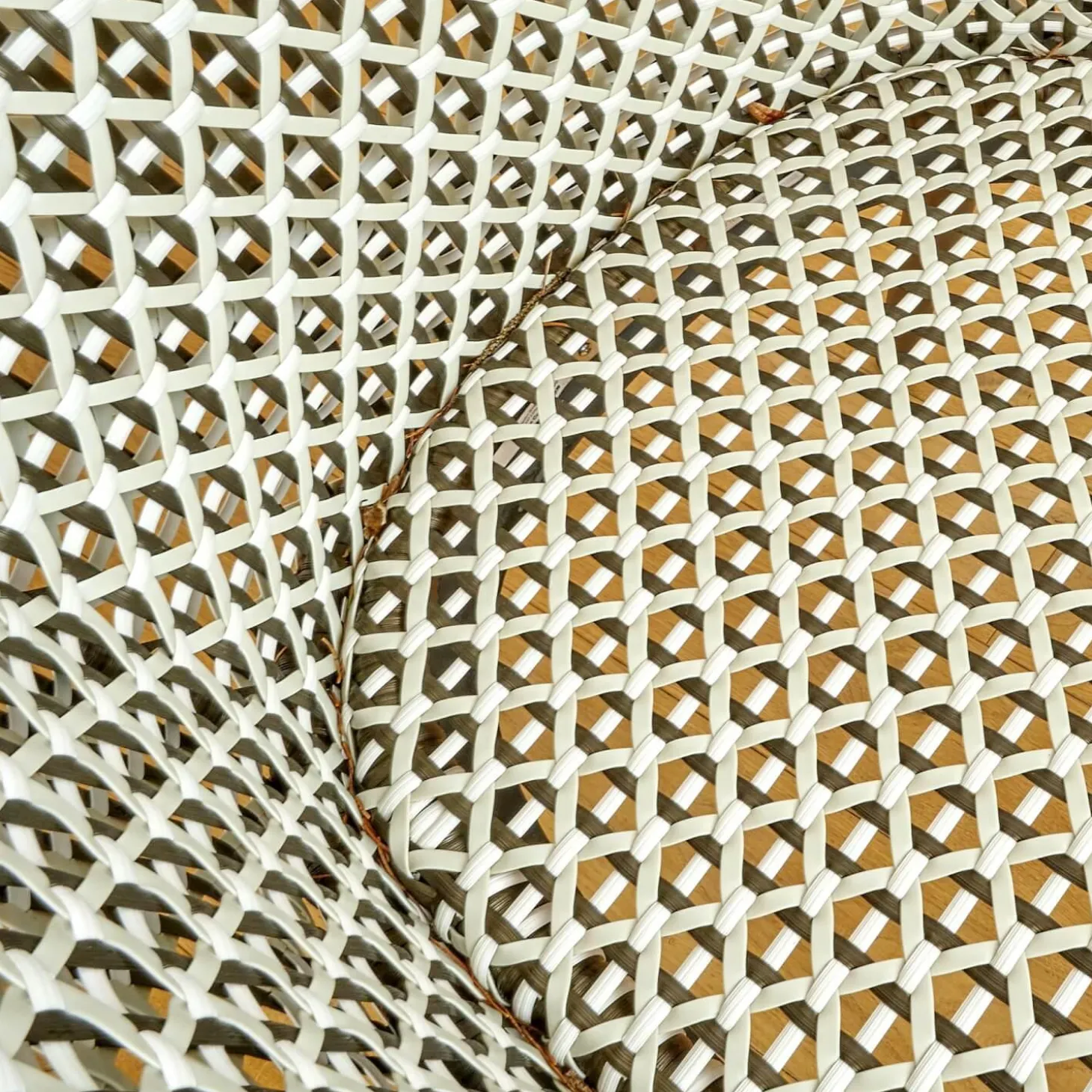 2er Set Armlehnstuhl Mbrace Geflecht Pepper Grau Schwarz Gestell Aluminium Lipari