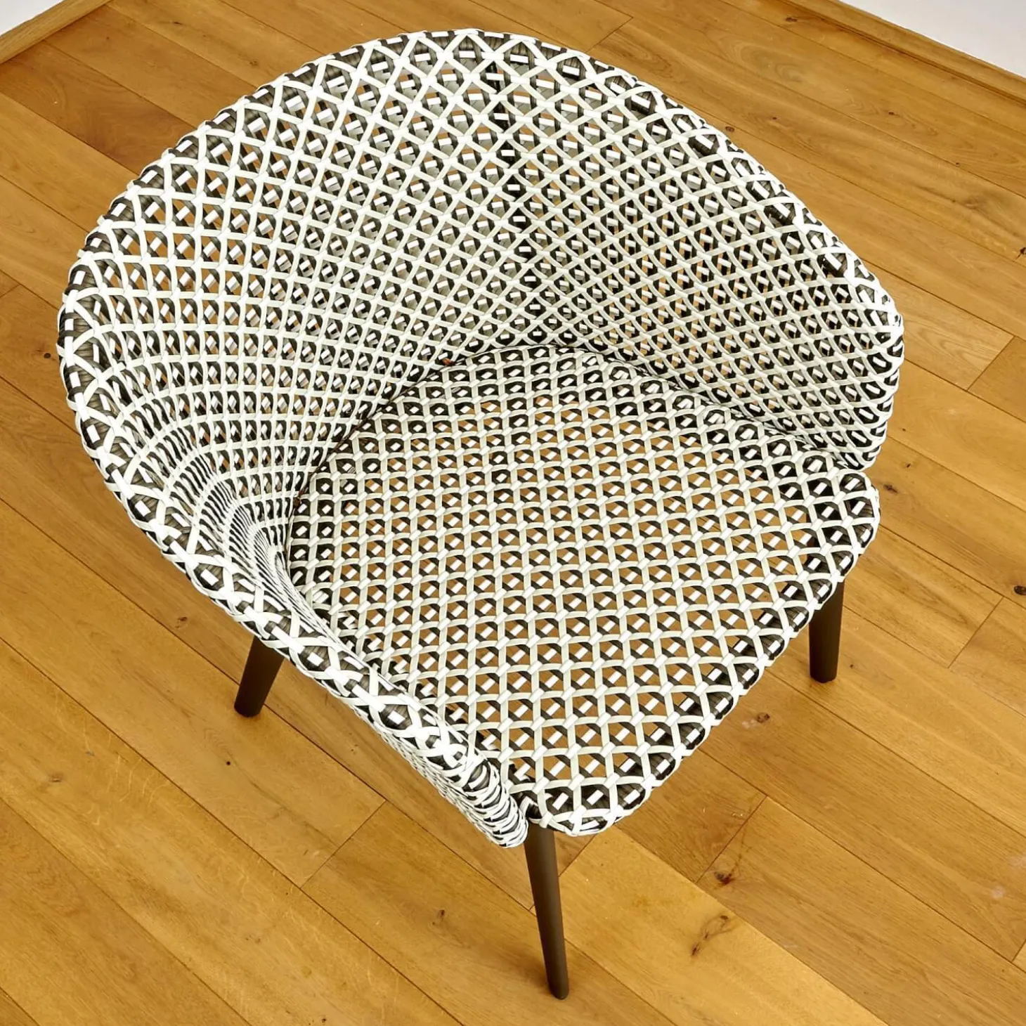 2er Set Armlehnstuhl Mbrace Geflecht Pepper Grau Schwarz Gestell Aluminium Lipari