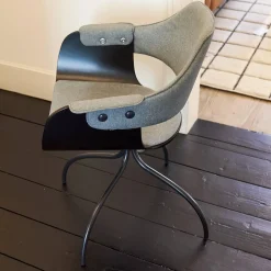 2er Set Armlehnstuhl Showtime Mit Armauflage Sitzschale Schwarz Lackiert Matt Sitz Medley Y03 Grau Gestell Matt Schwarz Drehbar