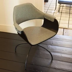 2er Set Armlehnstuhl Showtime Mit Armauflage Sitzschale Schwarz Lackiert Matt Sitz Medley Y03 Grau Gestell Matt Schwarz Drehbar