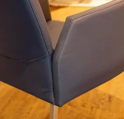 2-er Set Armlehnstuhl WK 700 VMA Leder Toledo Kobalt Gestell Edelstahl Matt Quadratisch