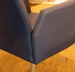 2-er Set Armlehnstuhl WK 700 VMA Leder Toledo Kobalt Gestell Edelstahl Matt Quadratisch