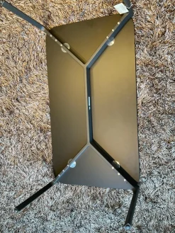 2er Set Couchtisch Izon Platte HPL Black Pepper Schwarz Gestell ALuminium Pulverbeschichtet Black Pepper Schwarz