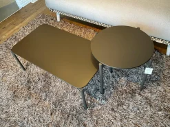 2er Set Couchtisch Izon Platte HPL Black Pepper Schwarz Gestell ALuminium Pulverbeschichtet Black Pepper Schwarz