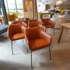 6er Set Esszimmerstuhl Leder Farbe Haselnuss Beine Metall Schwarz Lackiert