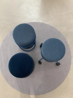 3er Set Hocker Drop Stoff 8214 Petrol Blau Und 8170 Ozean Dunkelblau Fuß Rollen Und Filzgleiter