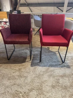 6er Set Saragossa Stoff Rot Verschiedene Farbtöne Gestell 2x Freischwinger Metall Schwarz Pulverbeschichtet 2x 4 Fuß Metall Schwarz Pulverbeschichtet Und 2x Kufen Metall Schwarz Pulverbschichtetet