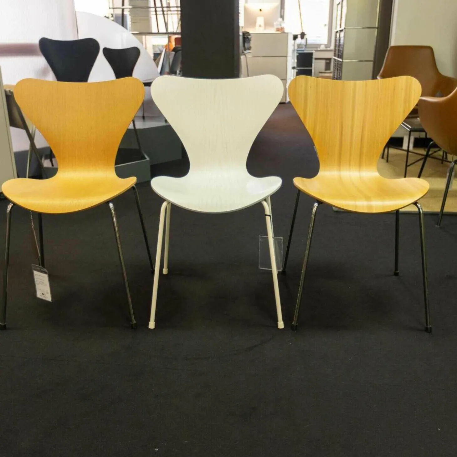 3-er Set Serie 7 Eiche Natur Ulme Natur Und Esche Weiß Gefärbt Stapelbar