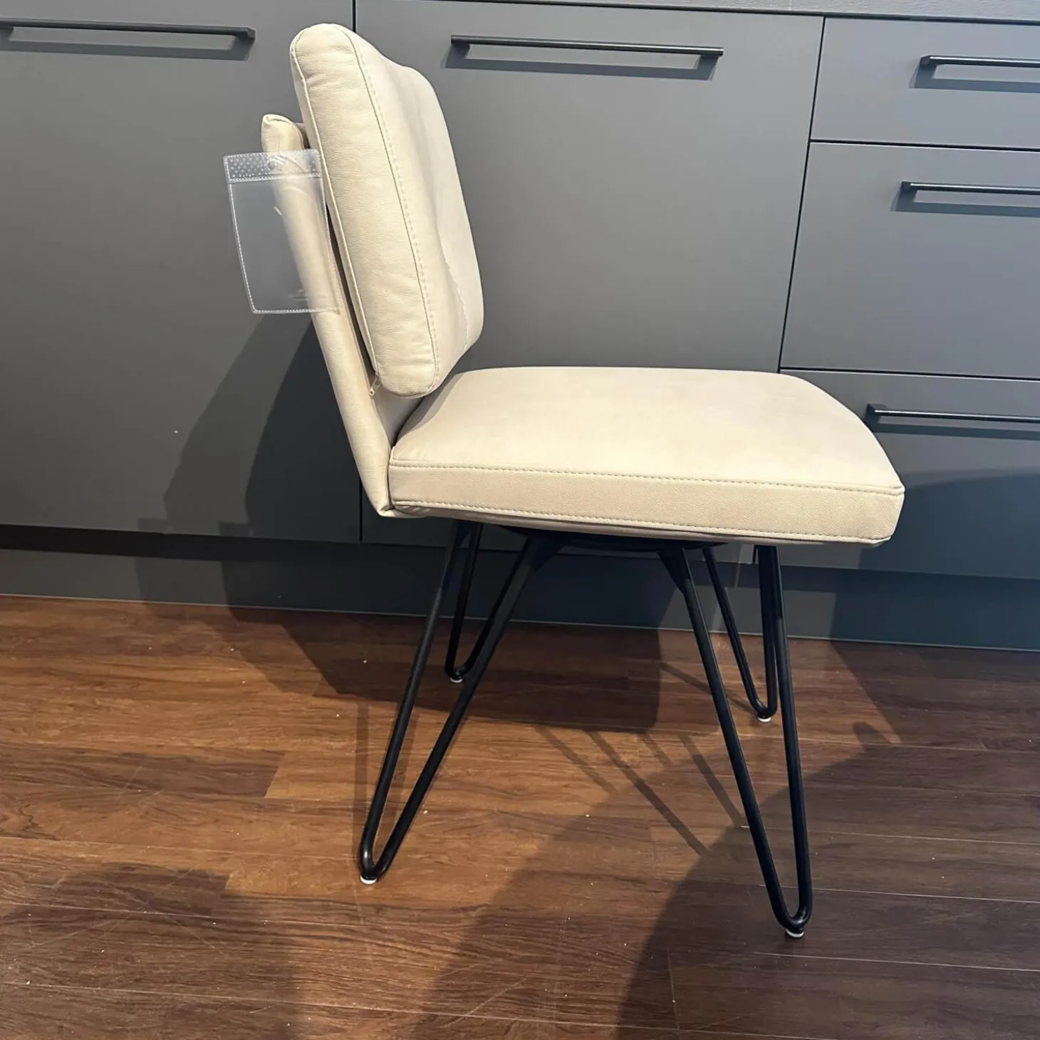 2er Set Stuhl Alva Sitz Lario Rock Grau Beige Gestell Schwarz