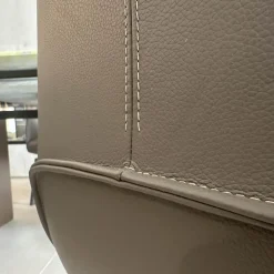 4er Set Stuhl Archibald Leder Nest Grau Gestell Massivholz Esche Farbig Gebeizt Schwarz Drehbar