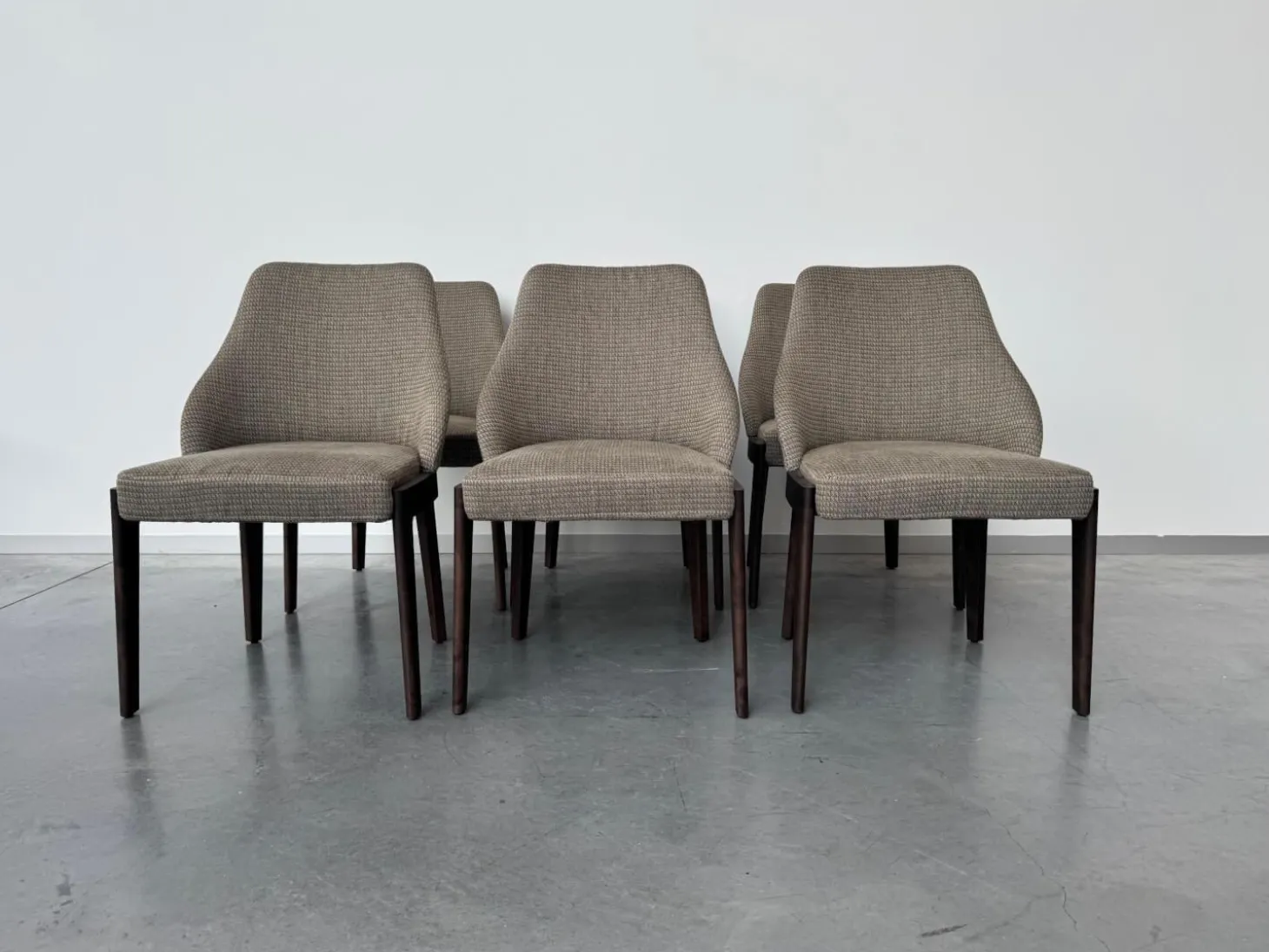 6er Set Stuhl Chelsea Stoff Wizard W33Q3 Grau Braun Gestell Massivholz Eucalyptus Gebeizt