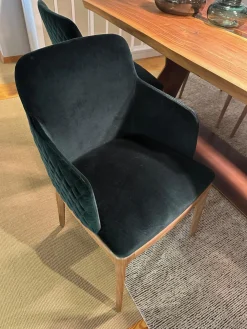 6er Set Stuhl Cloe Stoff Harald Smaragd Grün Rücken Gesteppt Füße Nussbaum Geölt