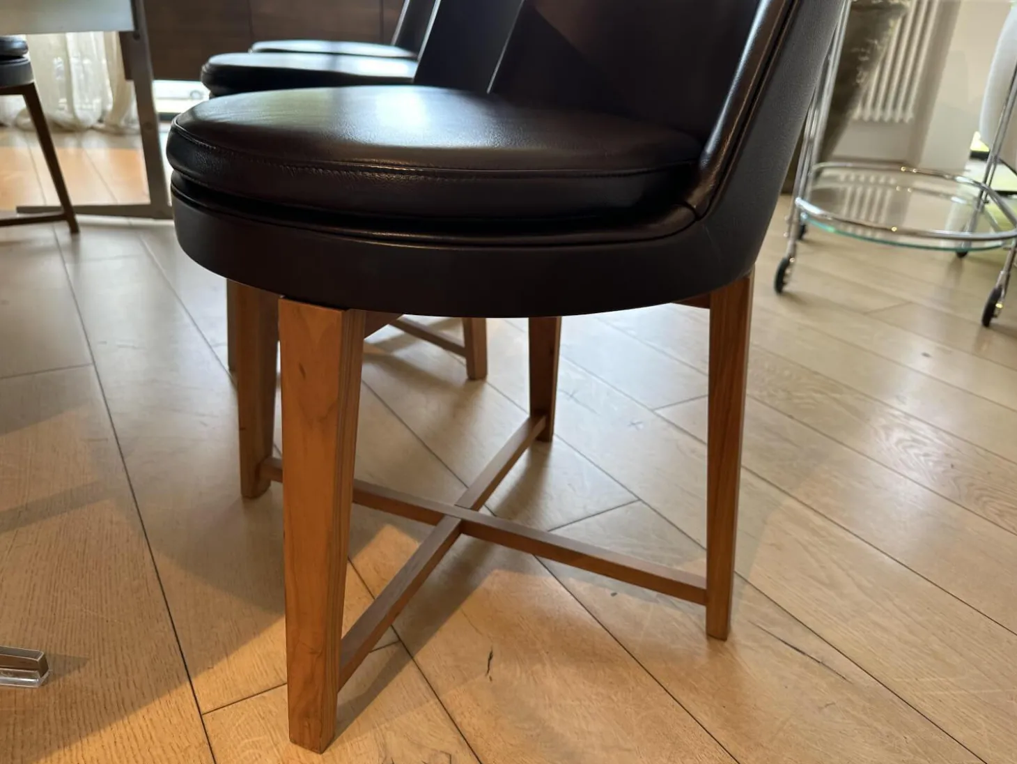 6er Set Stuhl Feel Good CM 48 Leder Pelle 41 Braun Gestell Canaletto Nussbaum