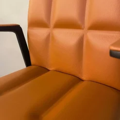 4er Set Stuhl Leadchair Management Leder Napoli Cognac Braun Gestell Schwarz Matt Pulverbeschichtet Füße Rollen Schwarz