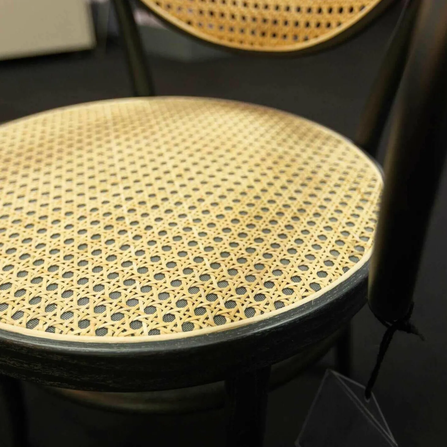 3-er Set Stuhl 210R Pure Rohrgeflecht Mit Verstärkungsgewebe Untergestell Esche Schwarz Lackiert