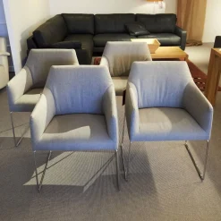 4er Set Stuhl Trient Stoff 10 113 London Dess Milchkaffe Grau Weiß Gestell Chrom Glanz