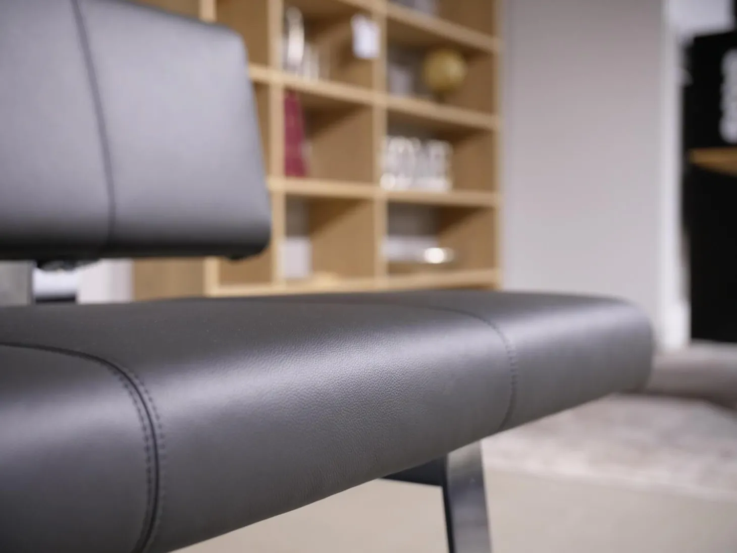 3er Set Stuhl Und Essbank Mirado Leder 1024 Anthrazit Gestell Flachstahl Verchromt