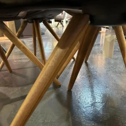 4-er Set Stuhl UP Leder Tender 602 Braun Holzfüße Nussbaum Geölt