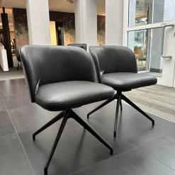 2er Set Stuhl V2 Gaia LNE 10109 STV2 Bezug Innen Leder Sauvage Anthrazit 8102 Grau Außen Sonderbezug Hellgrau Gestell 4 Fuß Stern SL Struktur M02 Schwarz Mit Kunststoffgleitern