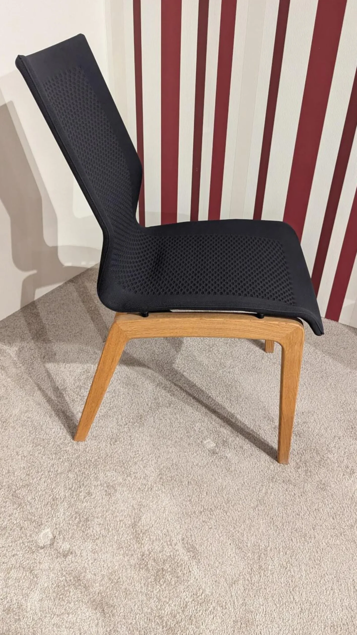 3er Set Stuhl ZS90 Zweigl Stoff ST510 Tundra Schwarz Gestell Rustikal Asteiche Massivholz Geölt