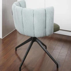 2-er Stuhlgruppe Gaia Rücken Stoff Lisboa 18 Sitz Leder Silk Dark Olive 182 4-Fuß Sterngestell Schwarz