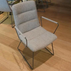 6er-Set Armlehnstuhl Arva Light Bezug Stoff Hallingdal 116 Grau Drahtkufengestell Eisenblank Einschichtlack