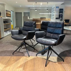 4er-Set Armlehnstuhl Arva Leder Sauvage Schwarz 4 Fuß Stern Gestell Struktur Schwarz Drehbar