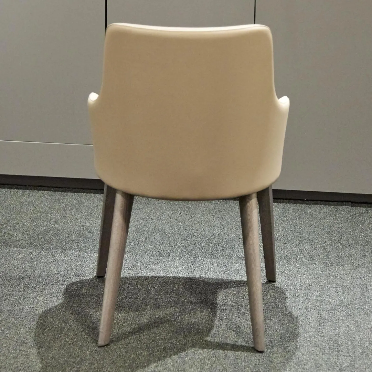 2er-Set Armlehnstuhl Eva Bezug Kunstleder A Talpa Beige Gestell Eiche Grigio Grau