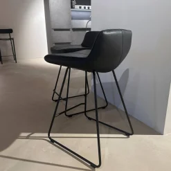 2er-Set Barhocker Caron Leder Senso 1000 Schwarz Gestell Epoxy Granite Anthrazit Matt