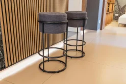 2er-Set Barhocker Drop Stoff 5027 Nougat Ecru Grau Füße Schwarz Pulverbeschichtet