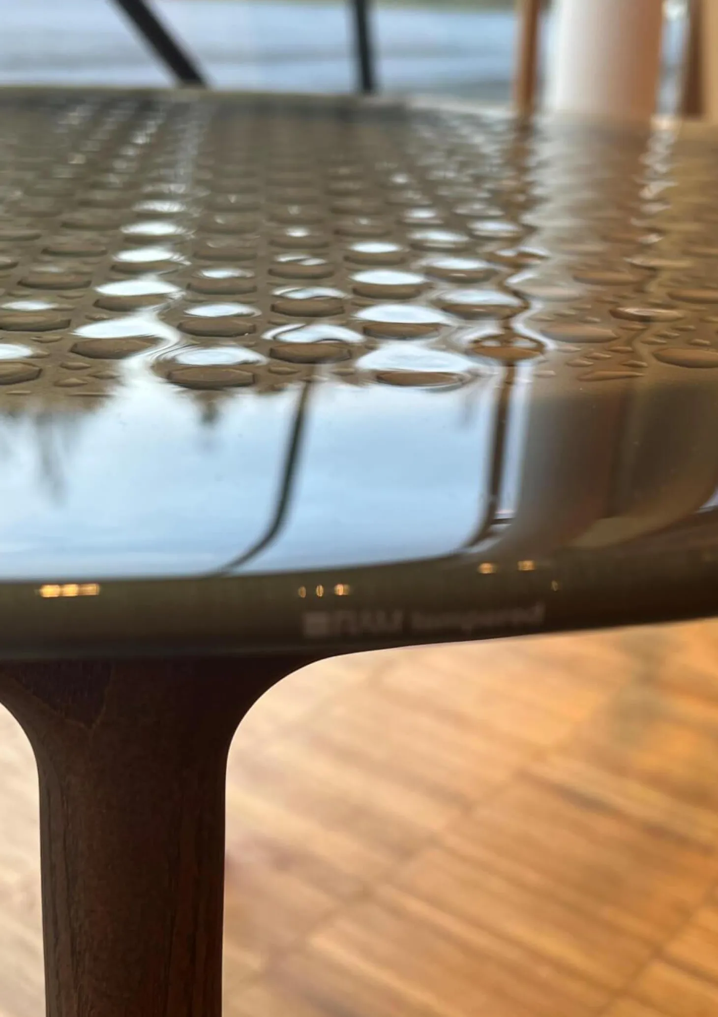 3er-Set Beistelltisch Cannage Gehärtetes Geschmolzenes Glas Transparent Fume Bergstein