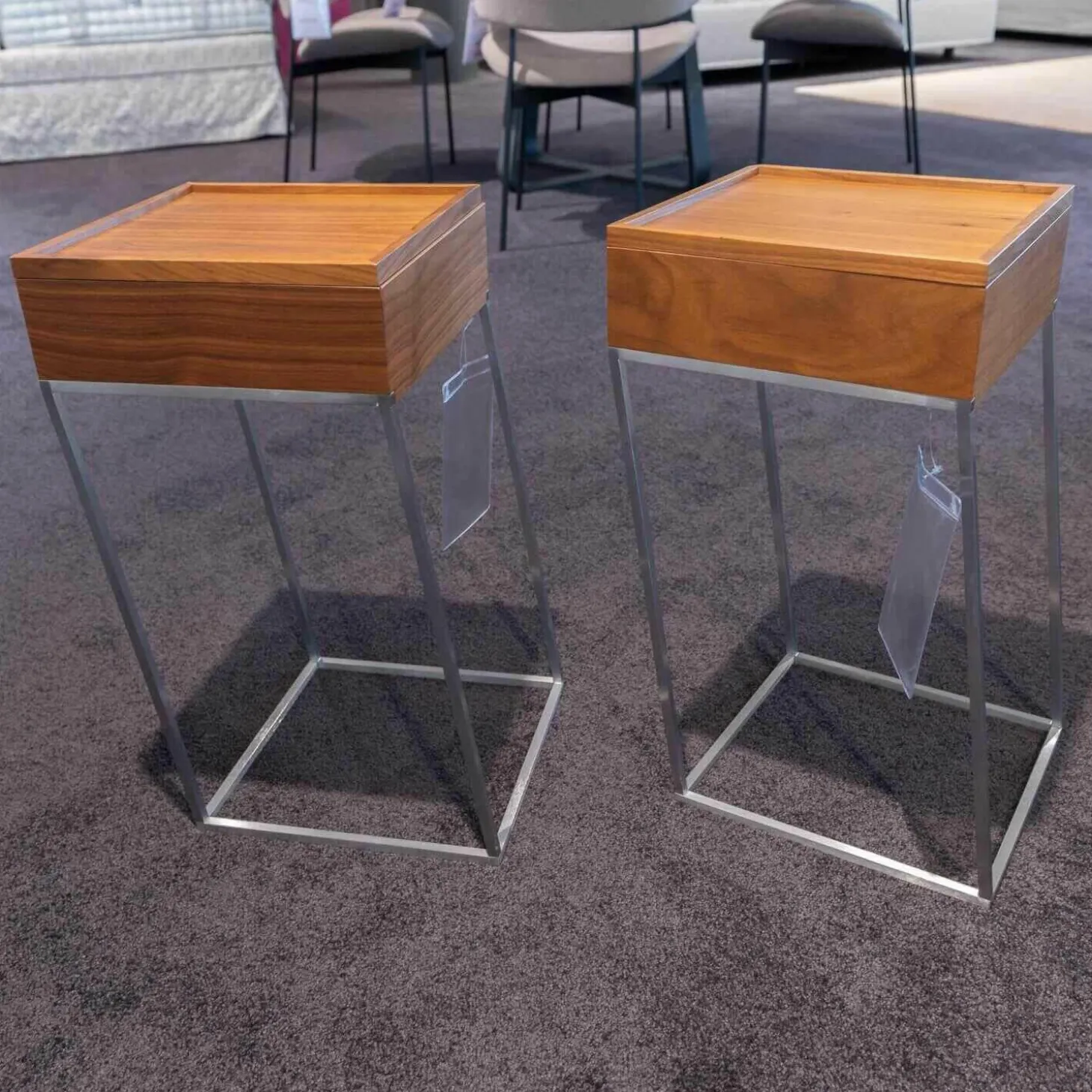 2er-Set Beistelltisch SI St-Vince 000005 Nussbaum Teilmassiv Natur Lackiert Geschliffen Gestell Edel