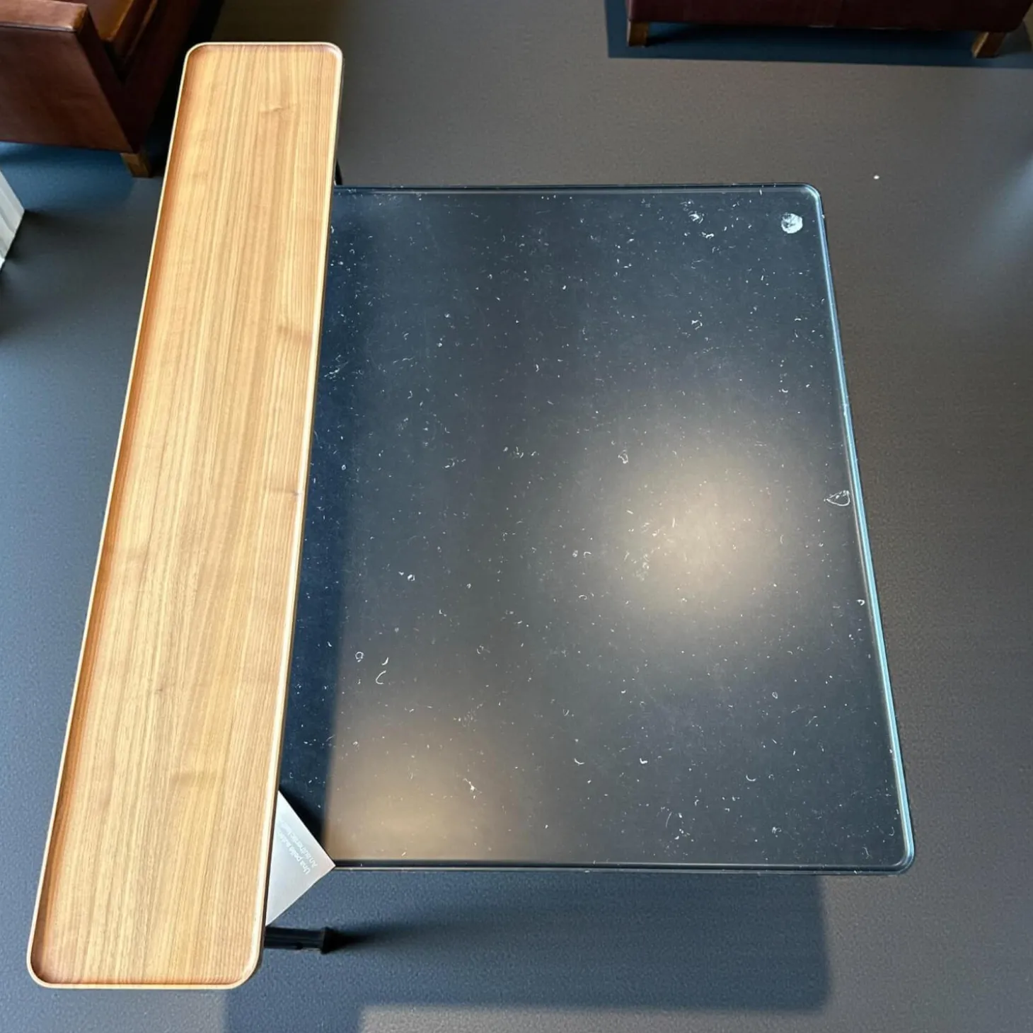 2er-Set Beistelltisch Torei Platte Amerikanischer Nussbaum Und Marmor Marquina Schwarz Gestell Metall Schwarz