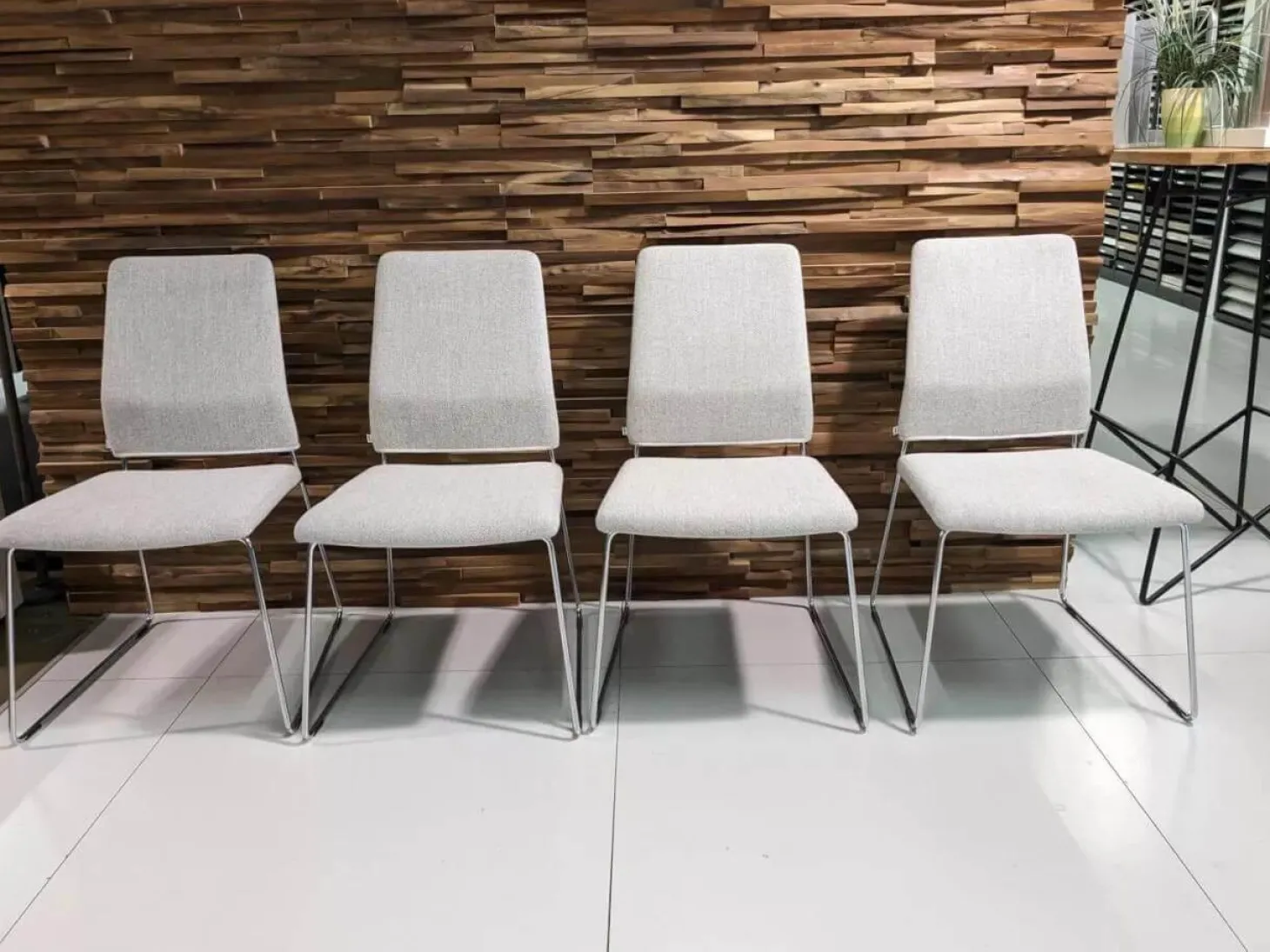 4er-Set Fino Stoff Zement Hellgrau Drahtgestell Metall Verchromt